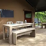 Tenuta Tredici Ulivi - & Glamping شقة