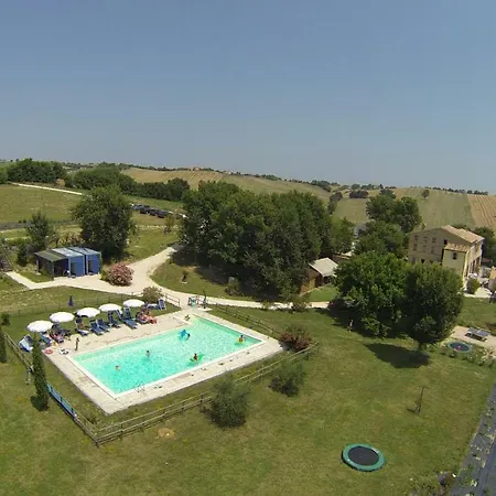 شقة Tenuta Tredici Ulivi