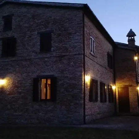 아파트 Tenuta Tredici Ulivi 세니갈리아