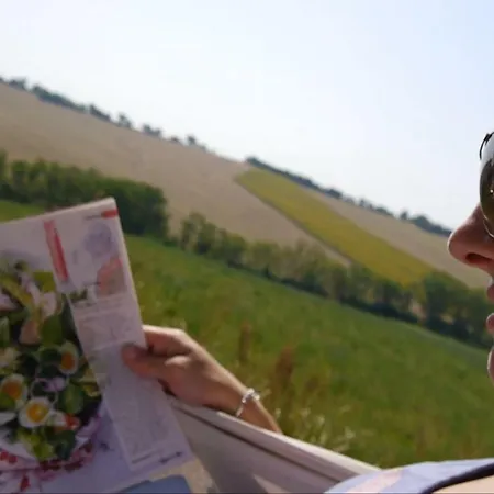 Tenuta Tredici Ulivi * Σενιγκάλια