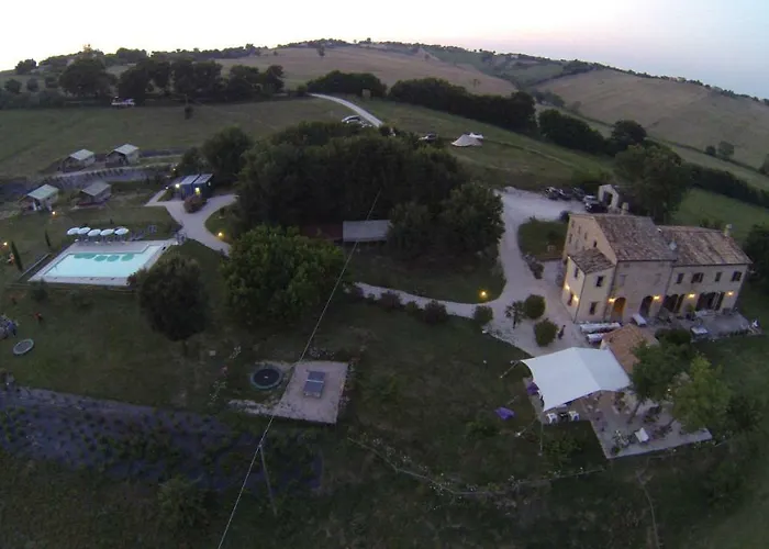 Tenuta Tredici Ulivi - & Glamping * Senigallia
